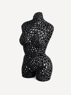 Voronoi Woman Luca