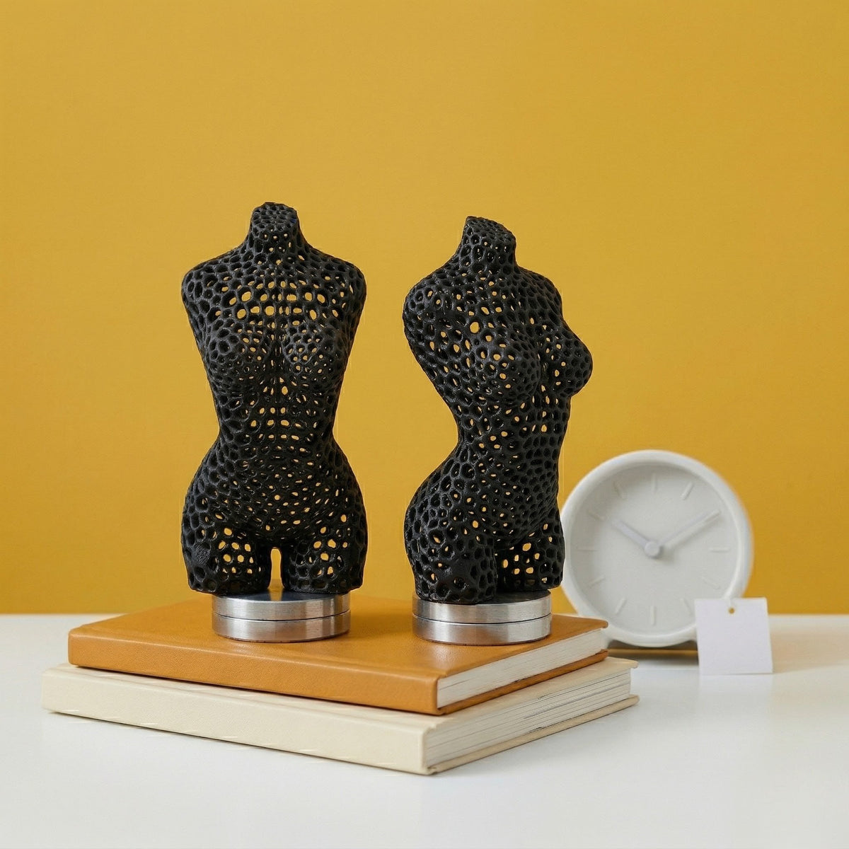 Voronoi Woman Luca