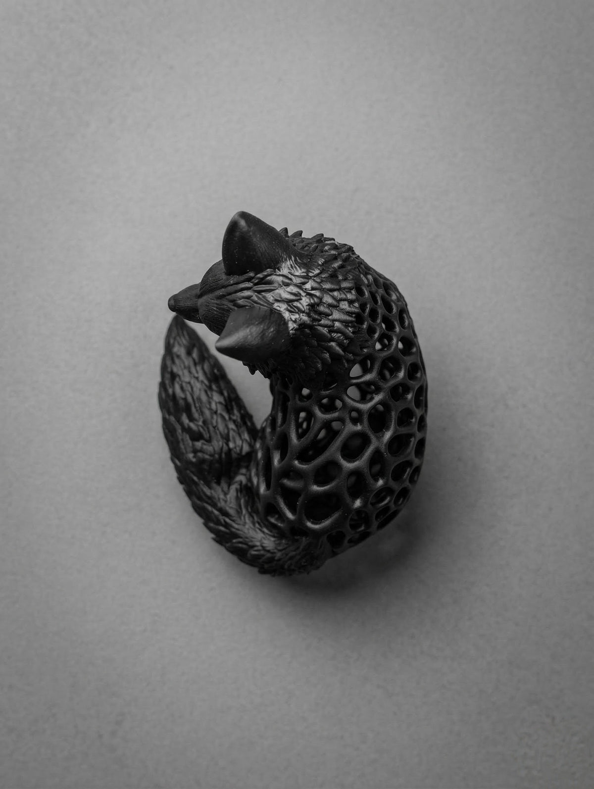 Voronoi Fox Capper